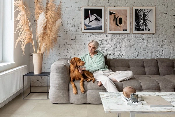 Panele winylowe beżowe 1