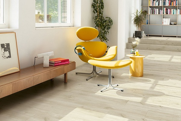 Panele winylowe jasne 4