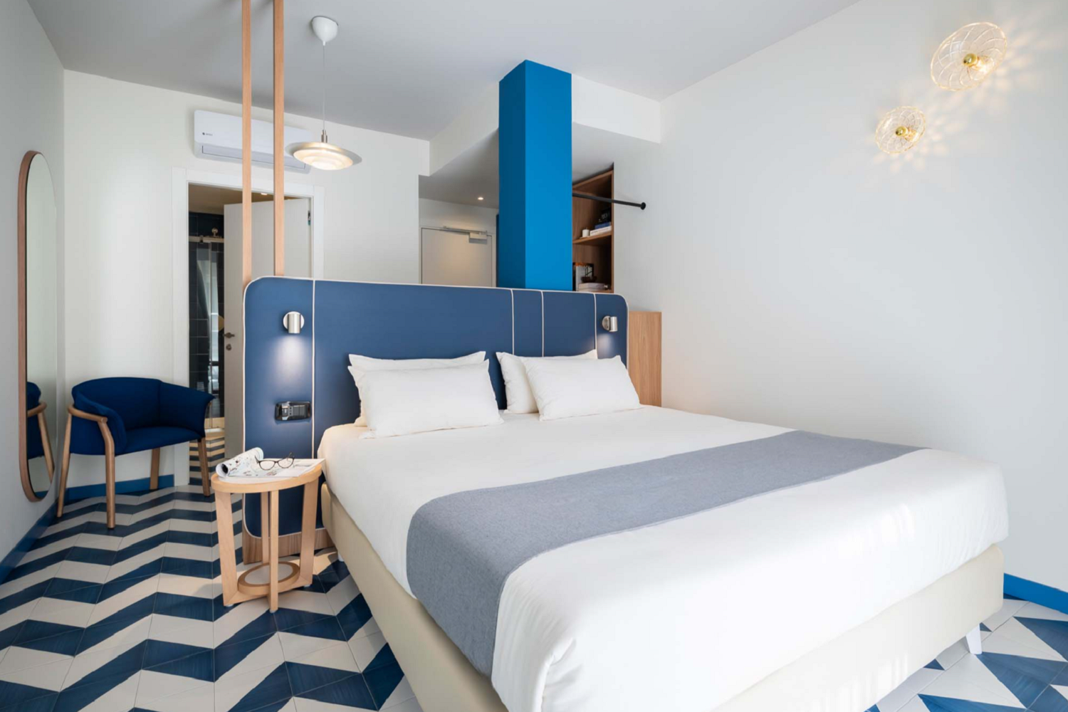 Sypialnia w stylu morskim od Marazzi