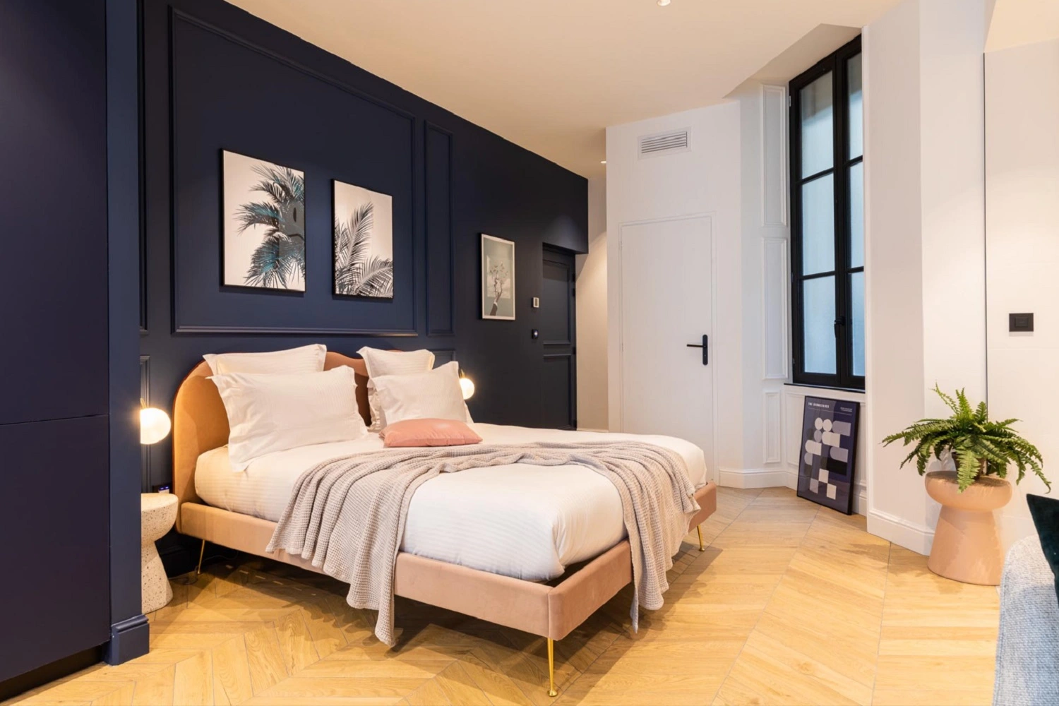 Stylowa i nowoczesna sypialnia od Marazzi