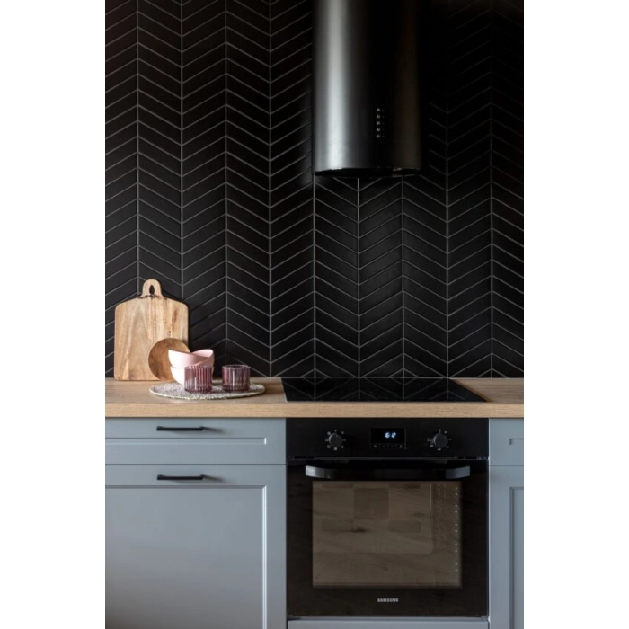 Royal Chevron Black matt Mozaika 31,8x22,4 Dunin