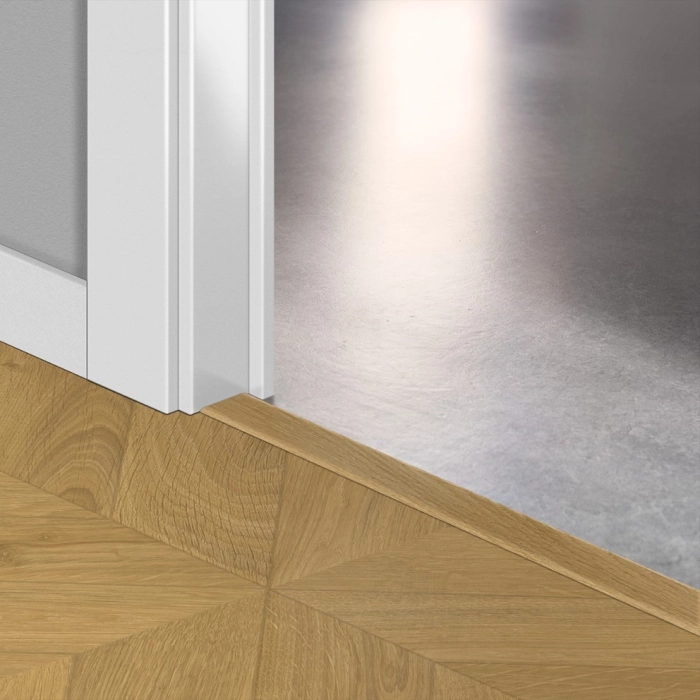 Podłoga laminowana Quick-Step Impressive Patterns IPA4161 dąb Chevron naturalny