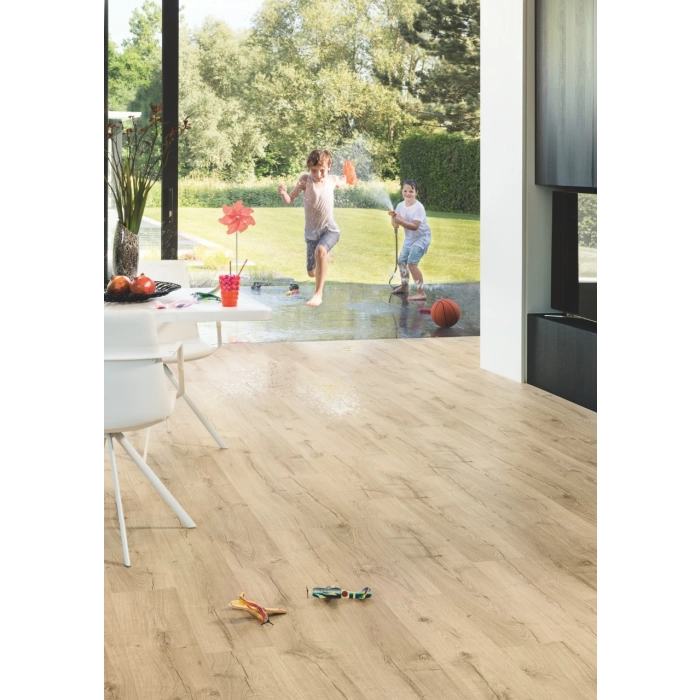Podłoga laminowana Quick-Step Impressive Ultra IMU1847 dąb klasyczny beżowy